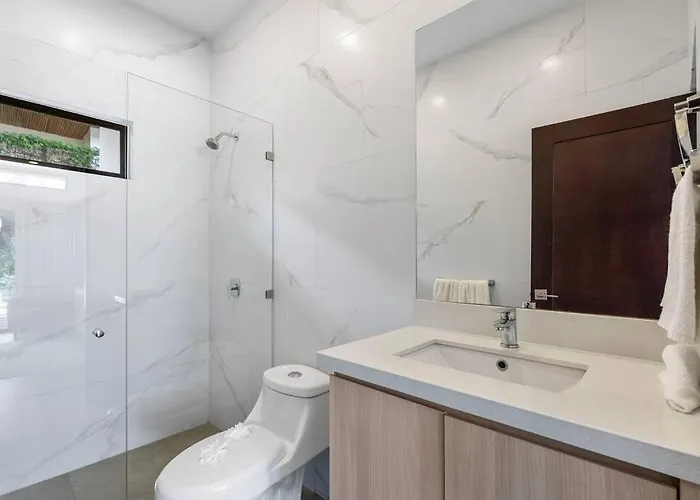 Villa Cu28 New 3 Bdrm W Pool And Guanacaste Tree *